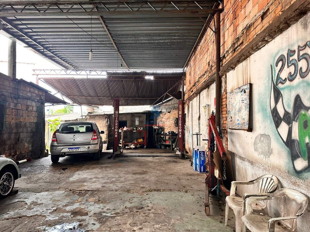 Ponto comercial à venda no Jardim Industrial: 