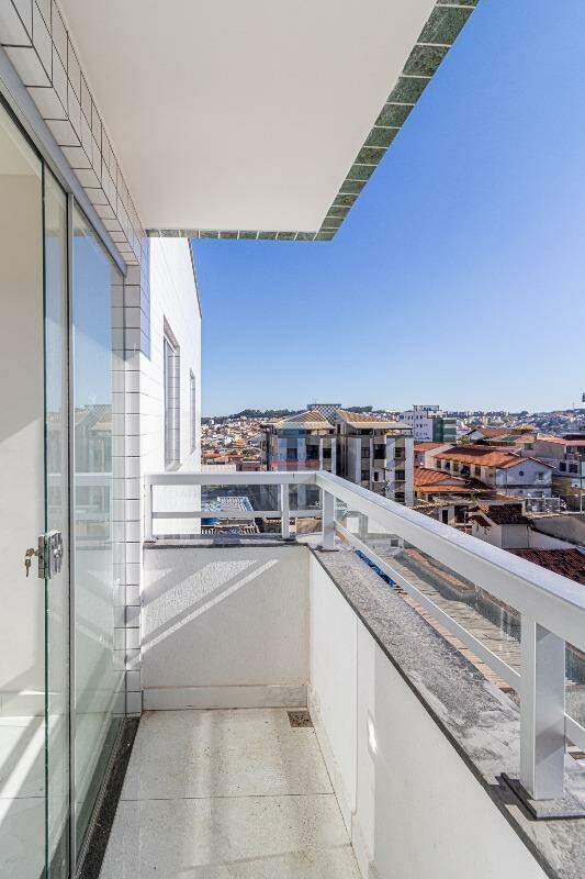 Cobertura à venda no Santa Cruz Industrial: 