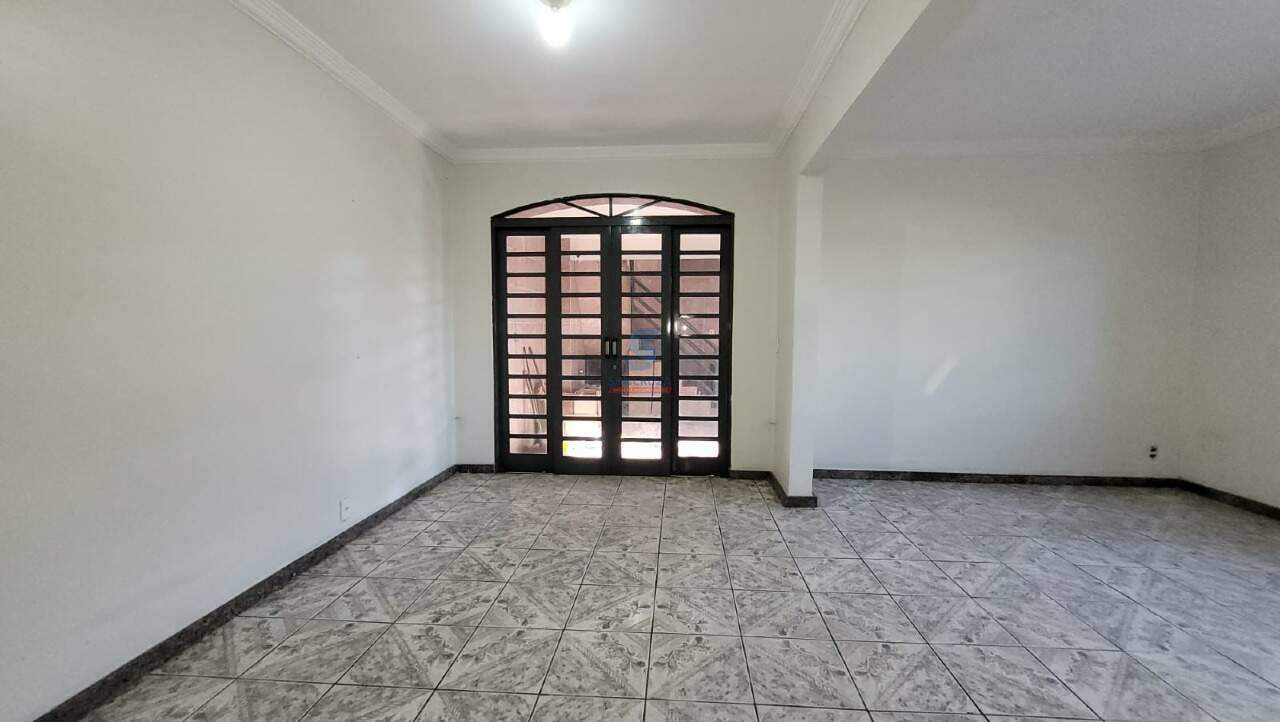 Casa Geminada à venda no Inconfidentes: 