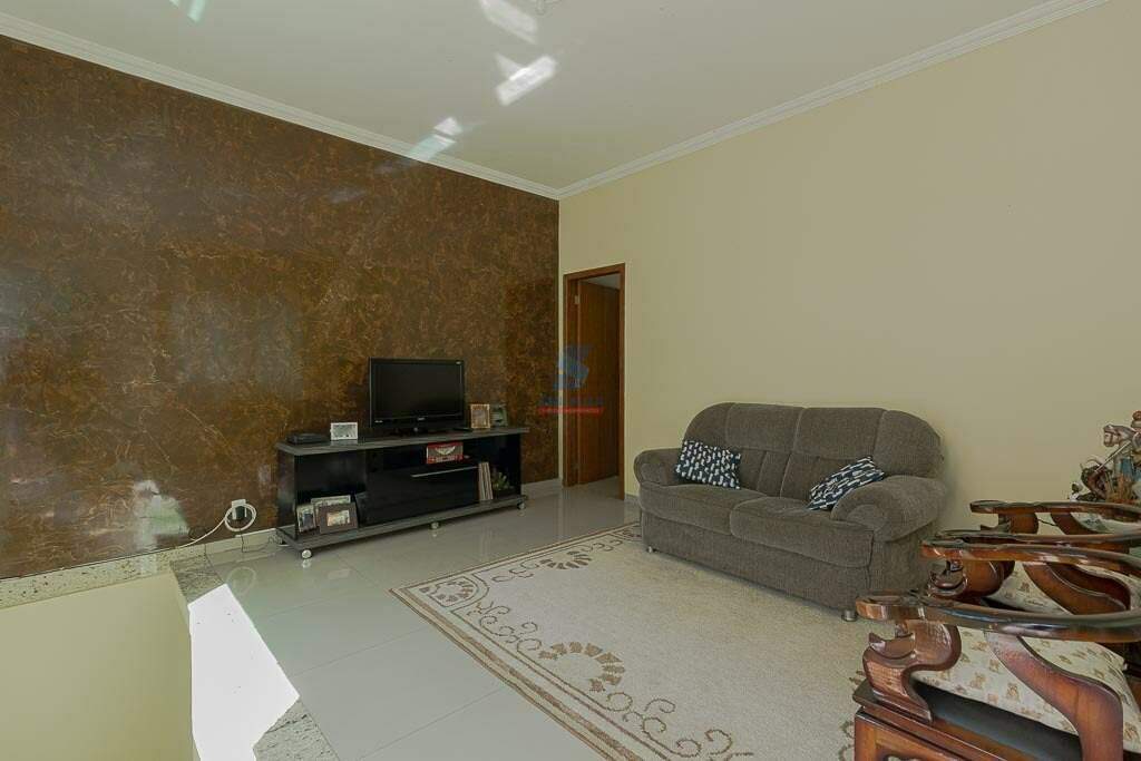 Casa Geminada à venda no Colonial: 