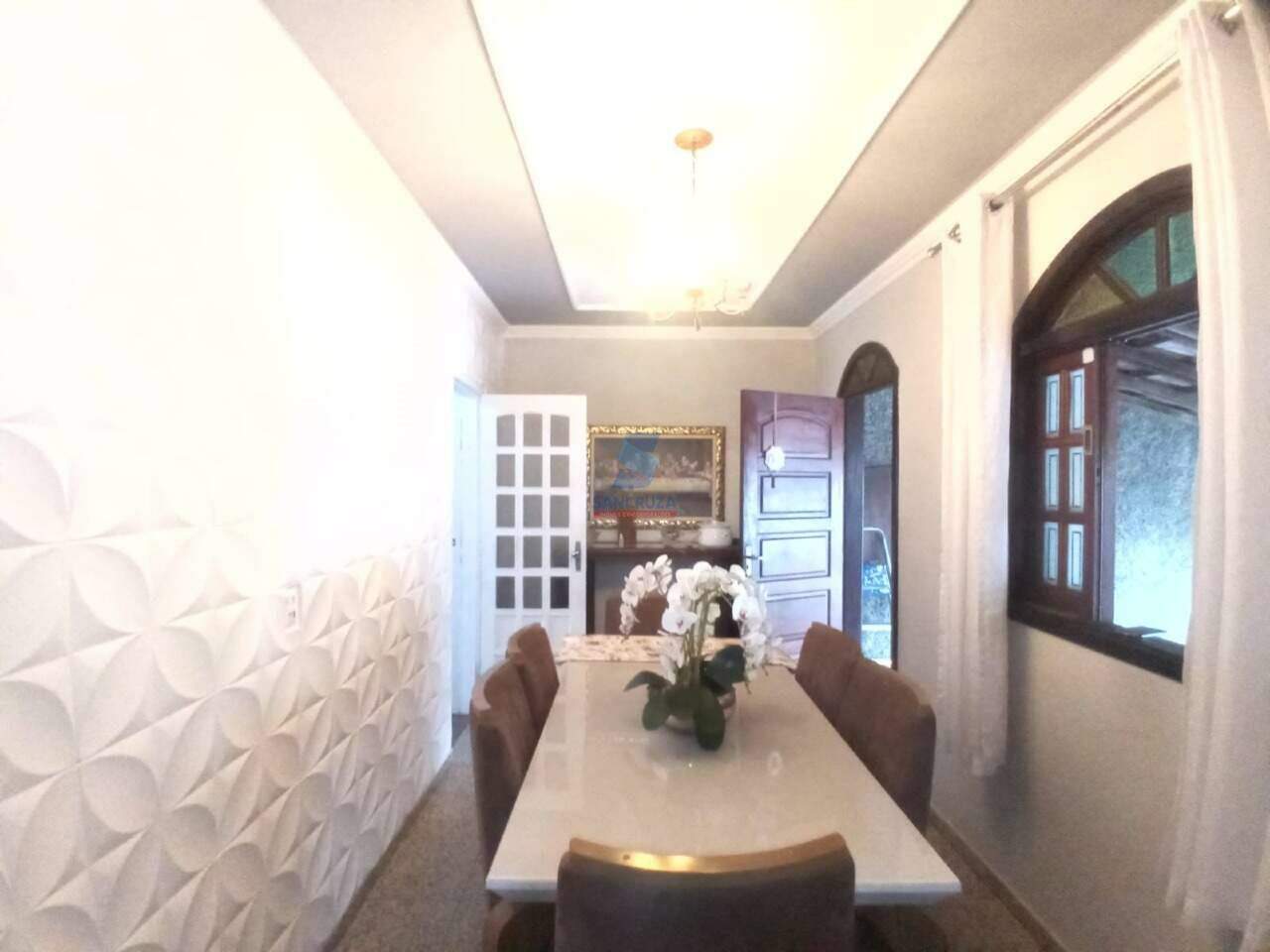 Casa à venda no Fonte Grande: 