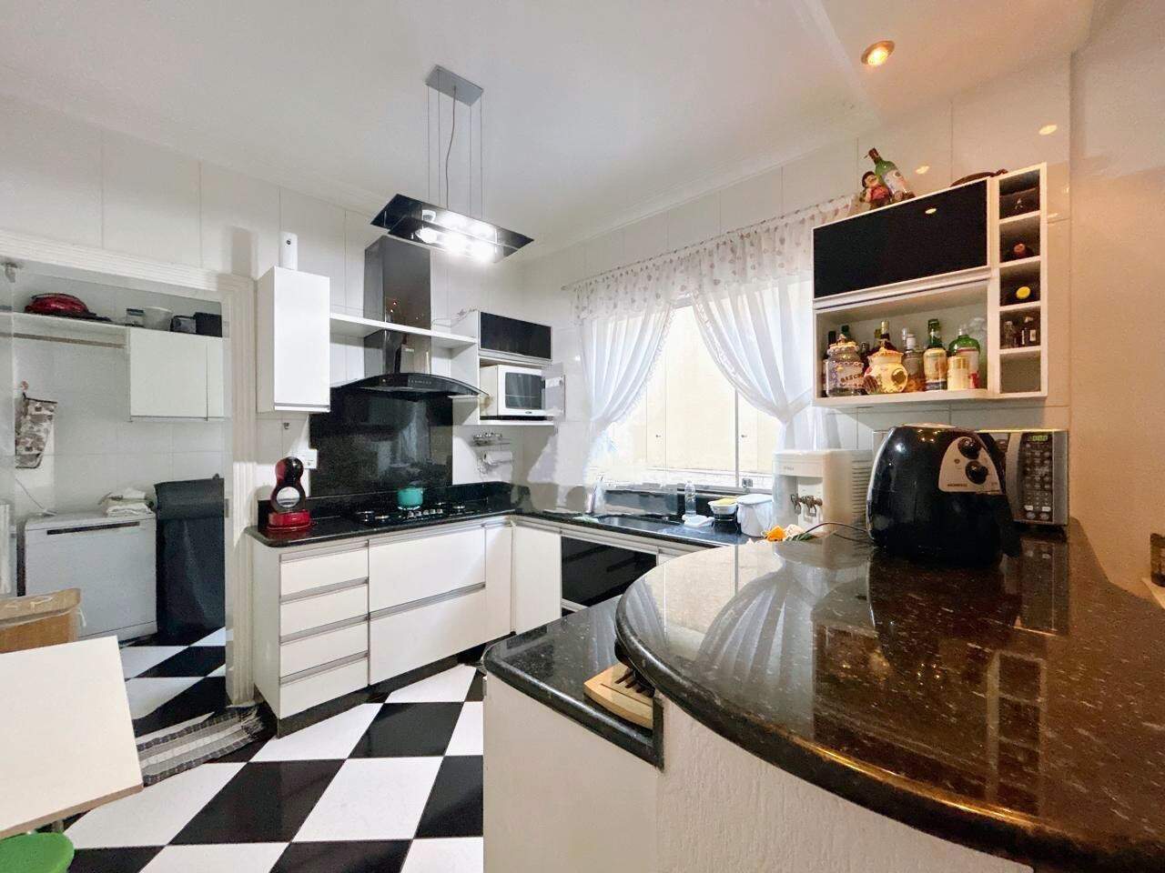 Casa à venda no Alvorada: 