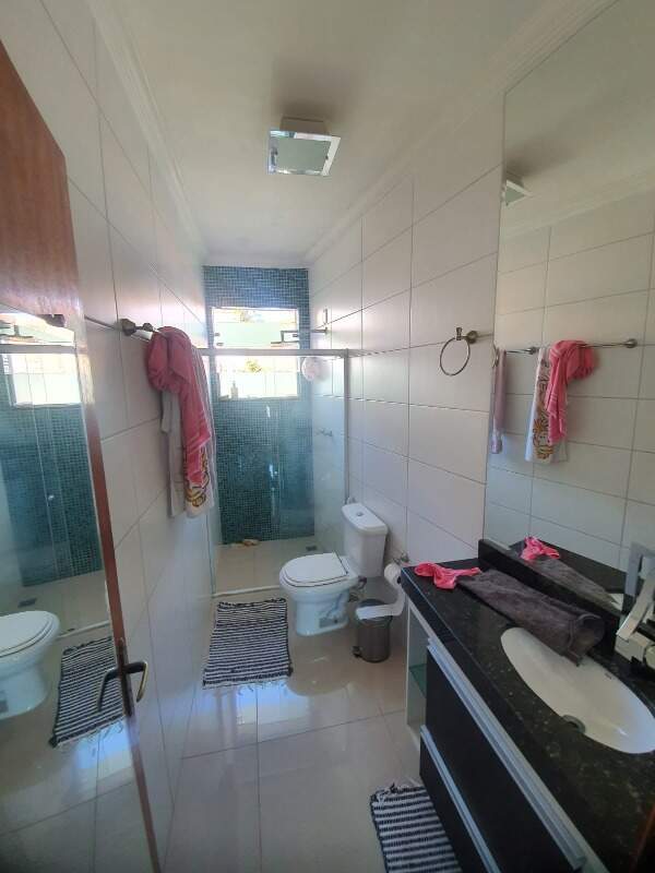 Casa Geminada à venda no São Gonçalo: 