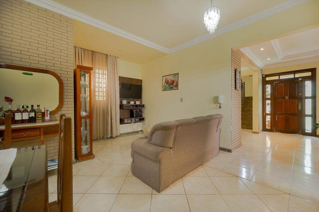 Casa à venda no Alvorada: 