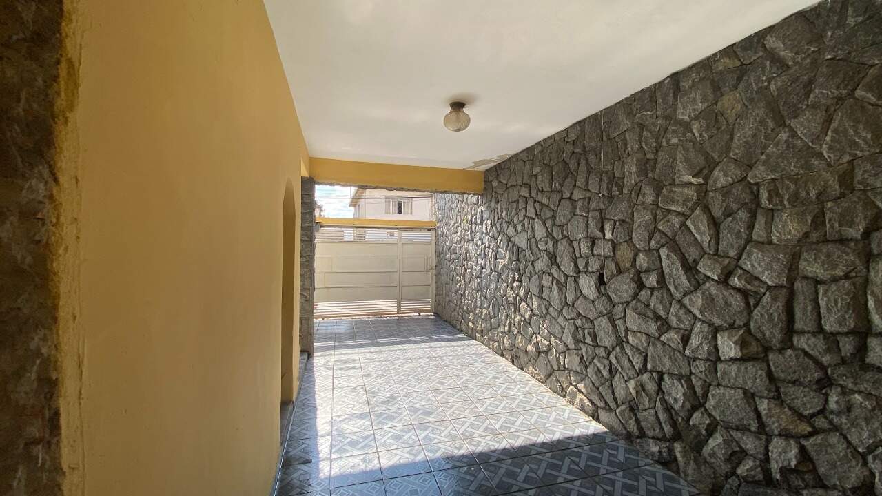 Casa à venda no Riacho das Pedras: GARAGEM 