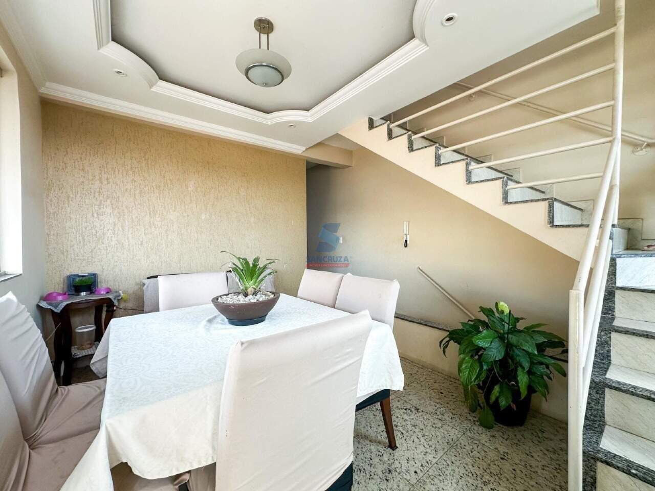 Casa Geminada à venda no Eldorado: 