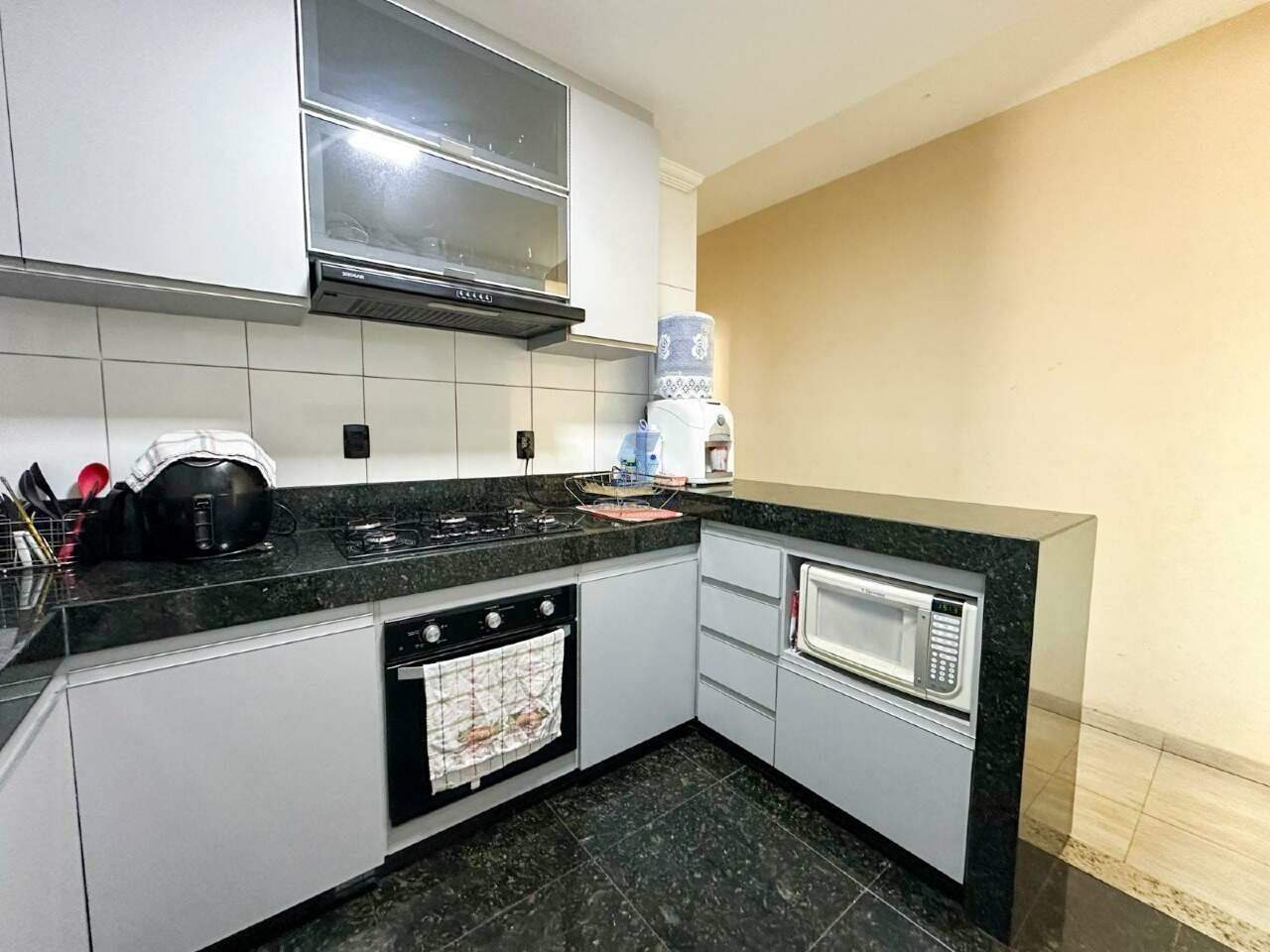 Casa Geminada à venda no Eldorado: 