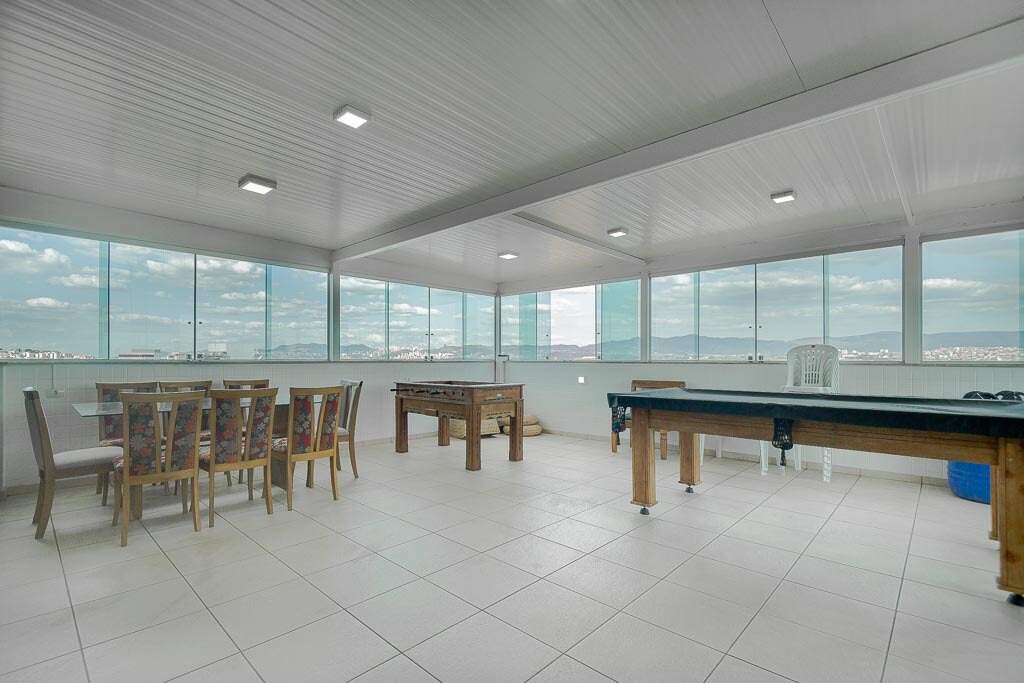 Cobertura à venda no Eldorado: 