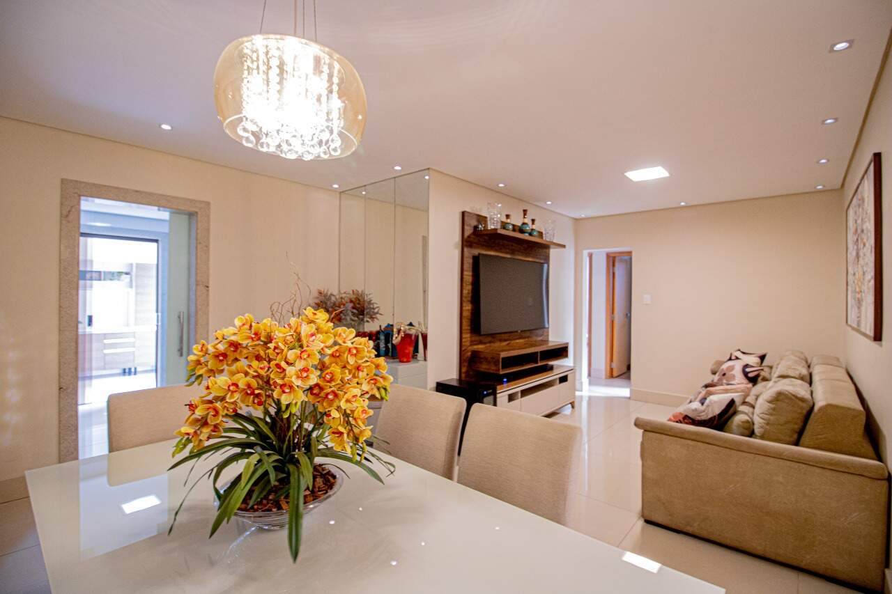 Área Privativa à venda no Inconfidentes: 