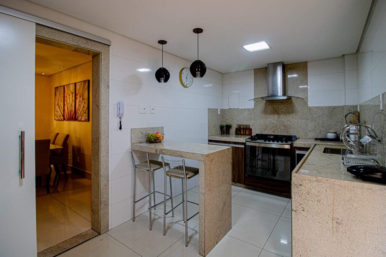 Área Privativa à venda no Inconfidentes: 