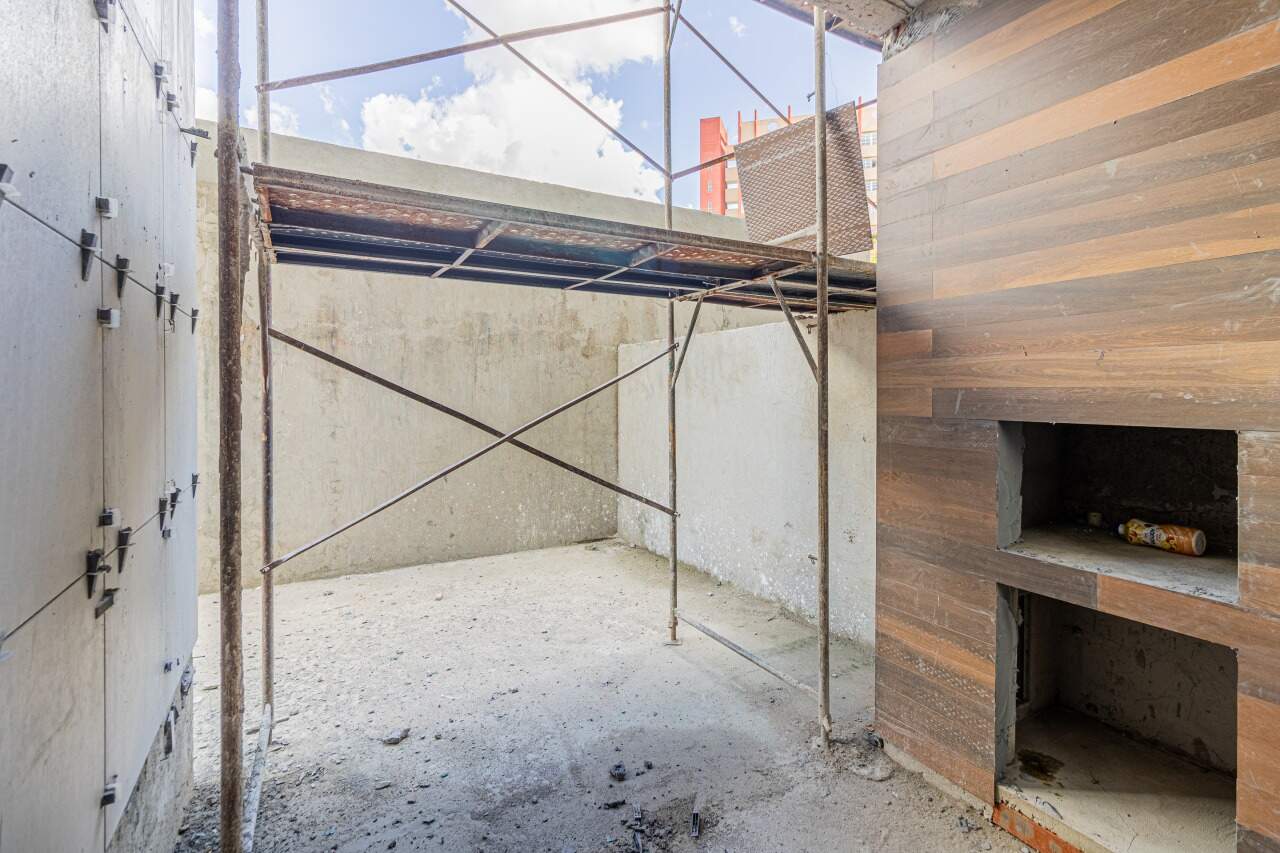 Área Privativa à venda no Cabral: 