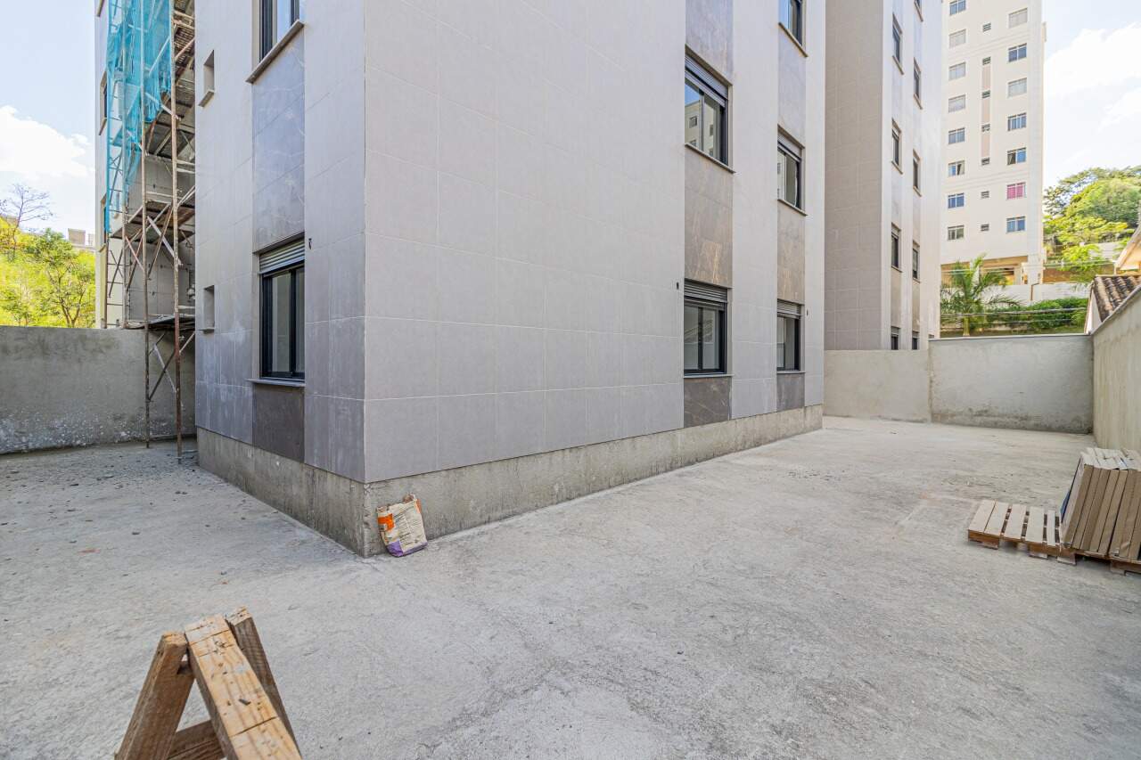 Área Privativa à venda no Cabral: 