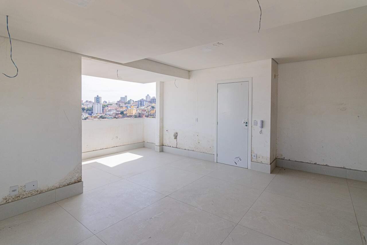 Cobertura à venda no Inconfidentes: 