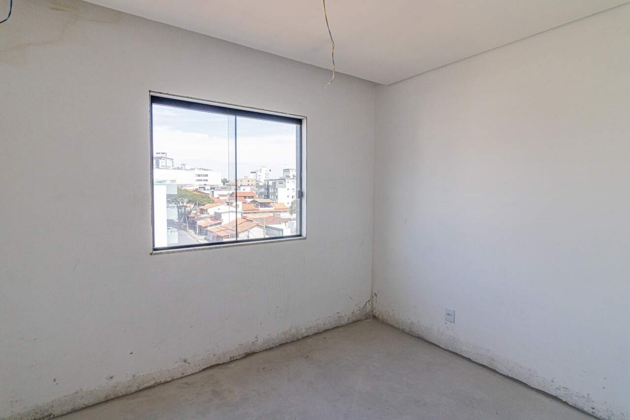 Cobertura à venda no Inconfidentes: 