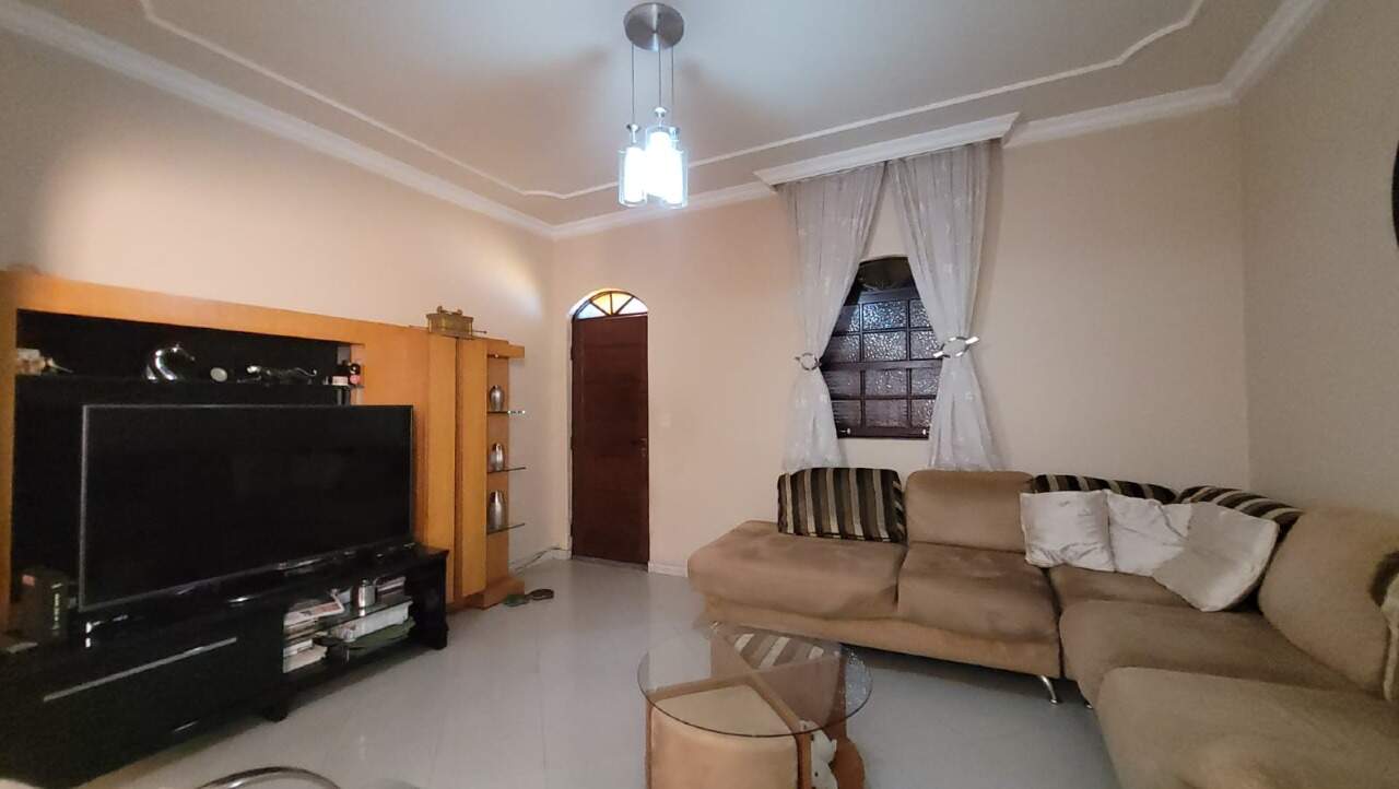 Casa à venda no Eldorado: 