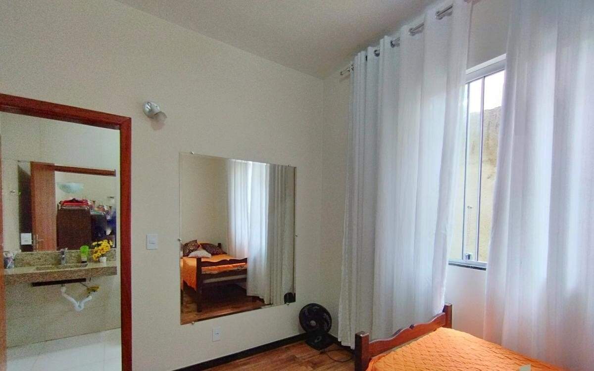 Casa de condomínio à venda no Tropical: 