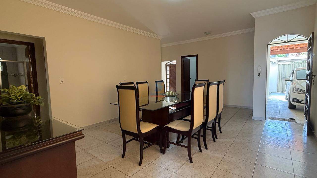 Casa à venda no Alvorada: 