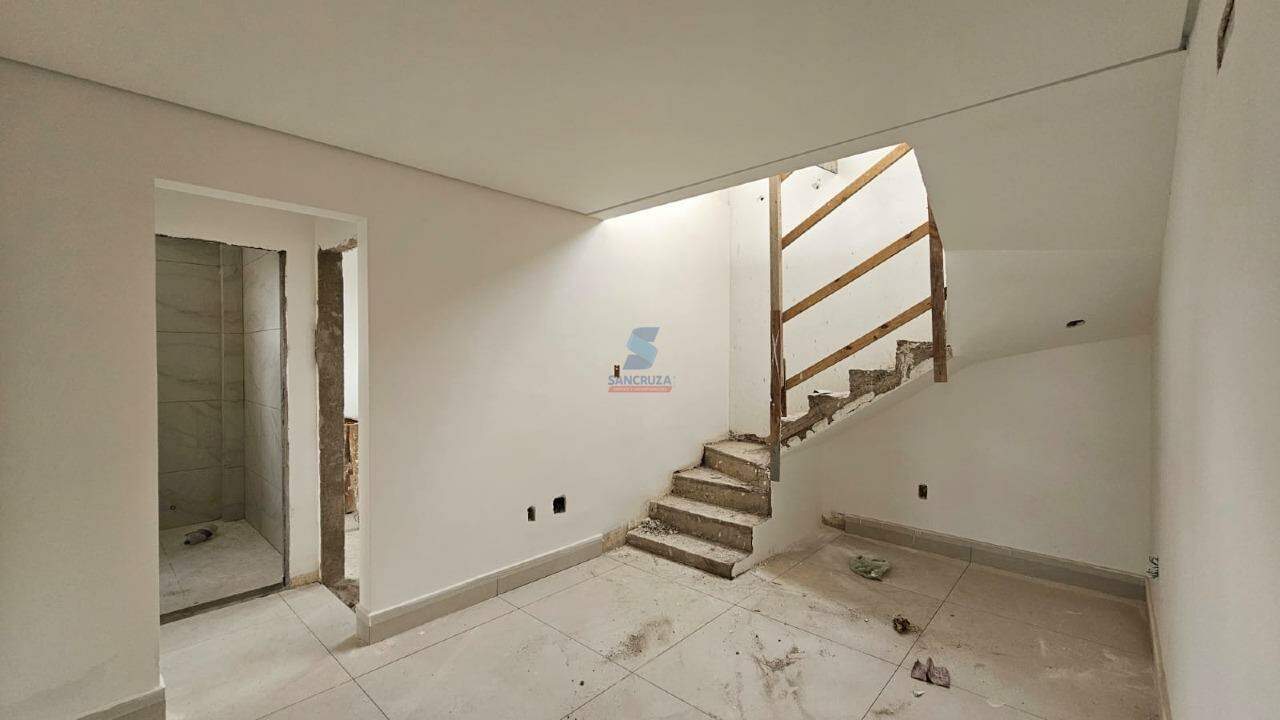 Cobertura à venda no Riacho das Pedras: 