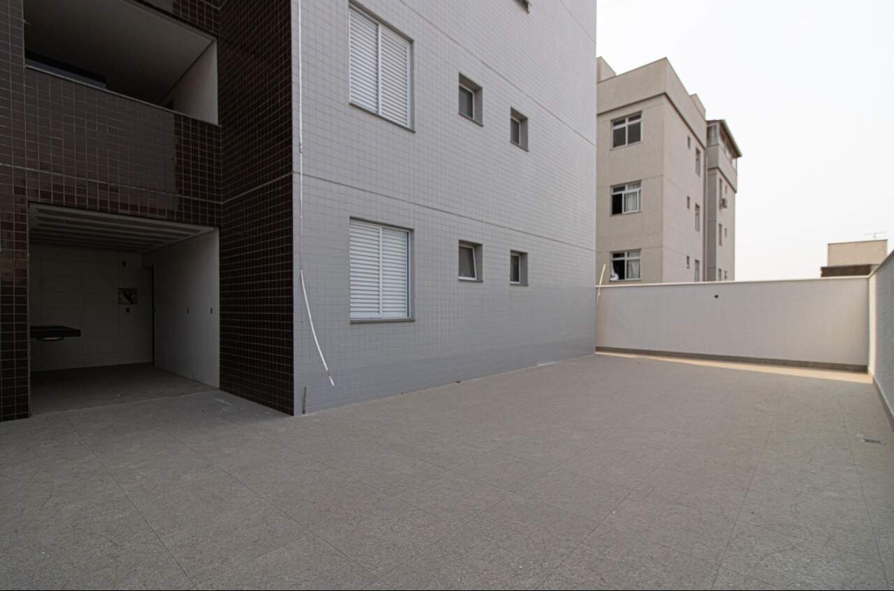 Área Privativa à venda no Fonte Grande: 