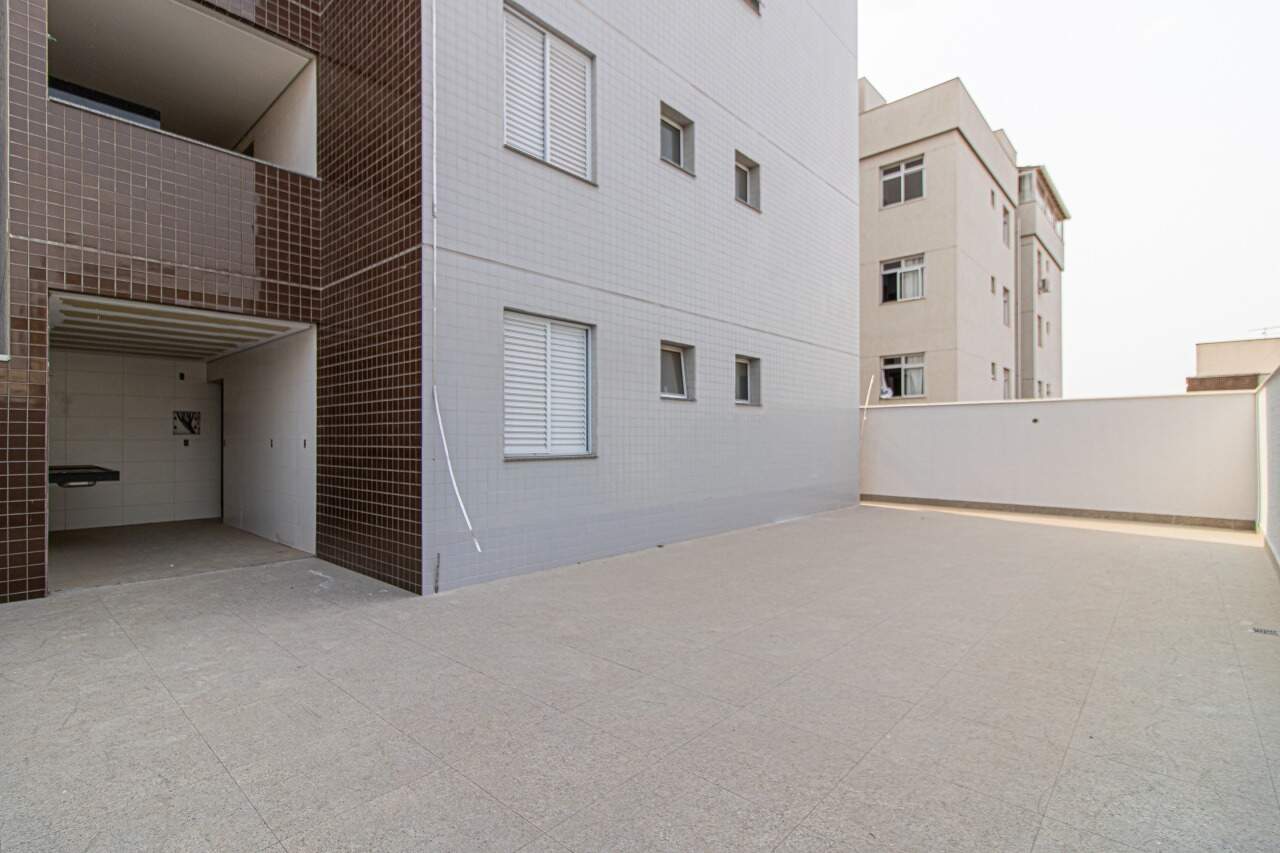 Área Privativa à venda no Fonte Grande: 