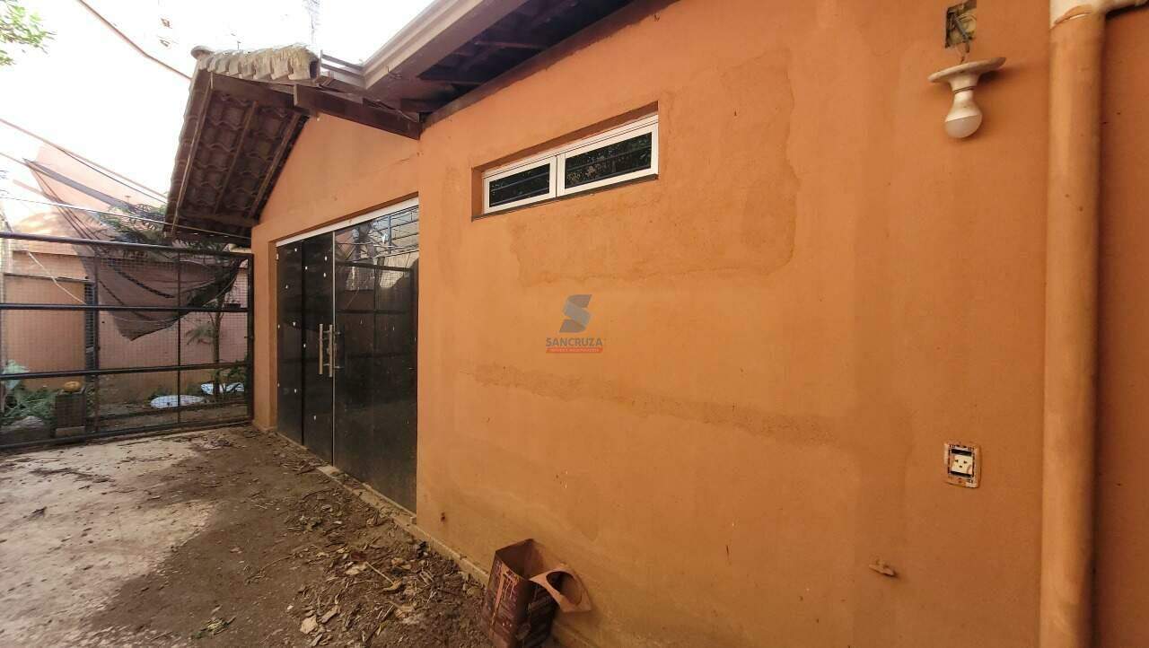 Lote / Área / Terreno à venda no Jardim Riacho das Pedras: 