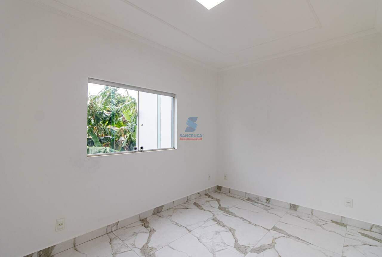 Casa Geminada à venda no Industrial São Luiz: 