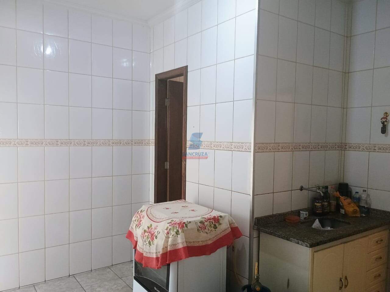 Casa à venda no Tropical: 