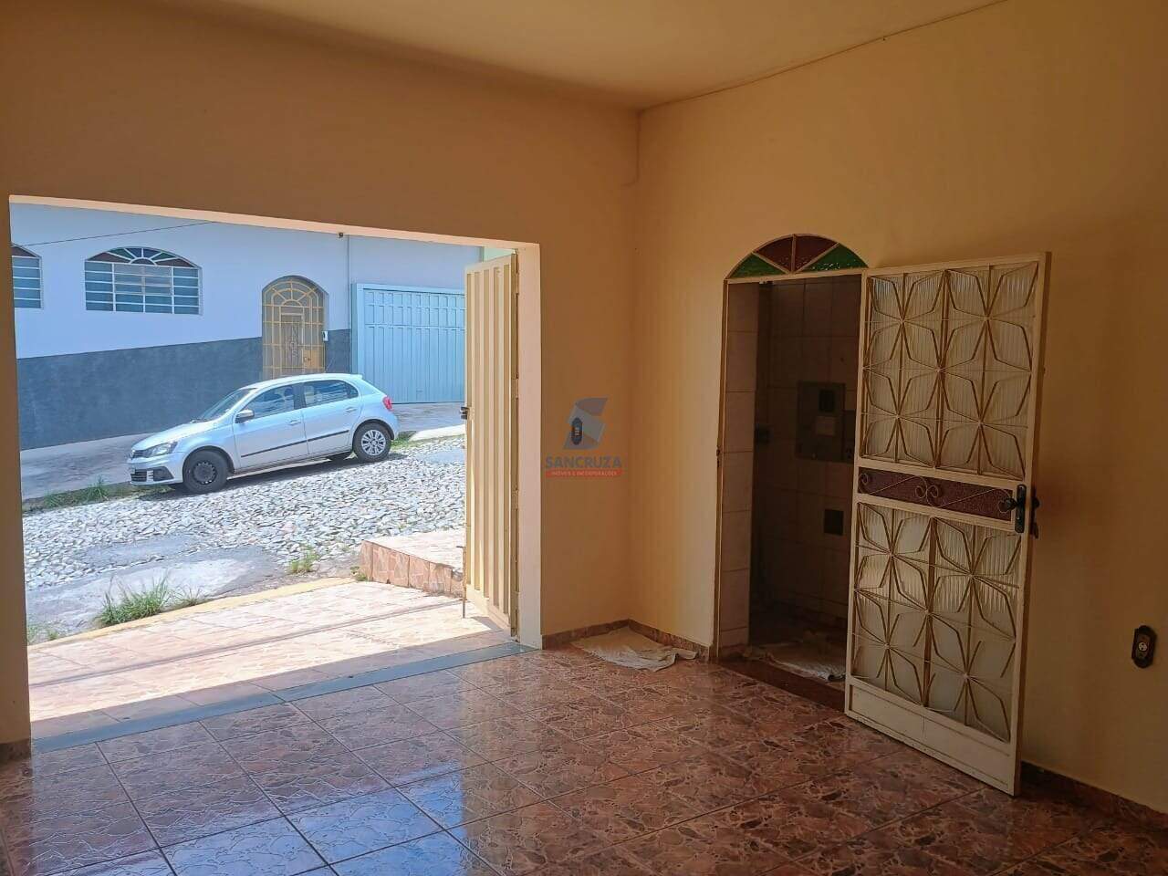 Casa à venda no Tropical: 