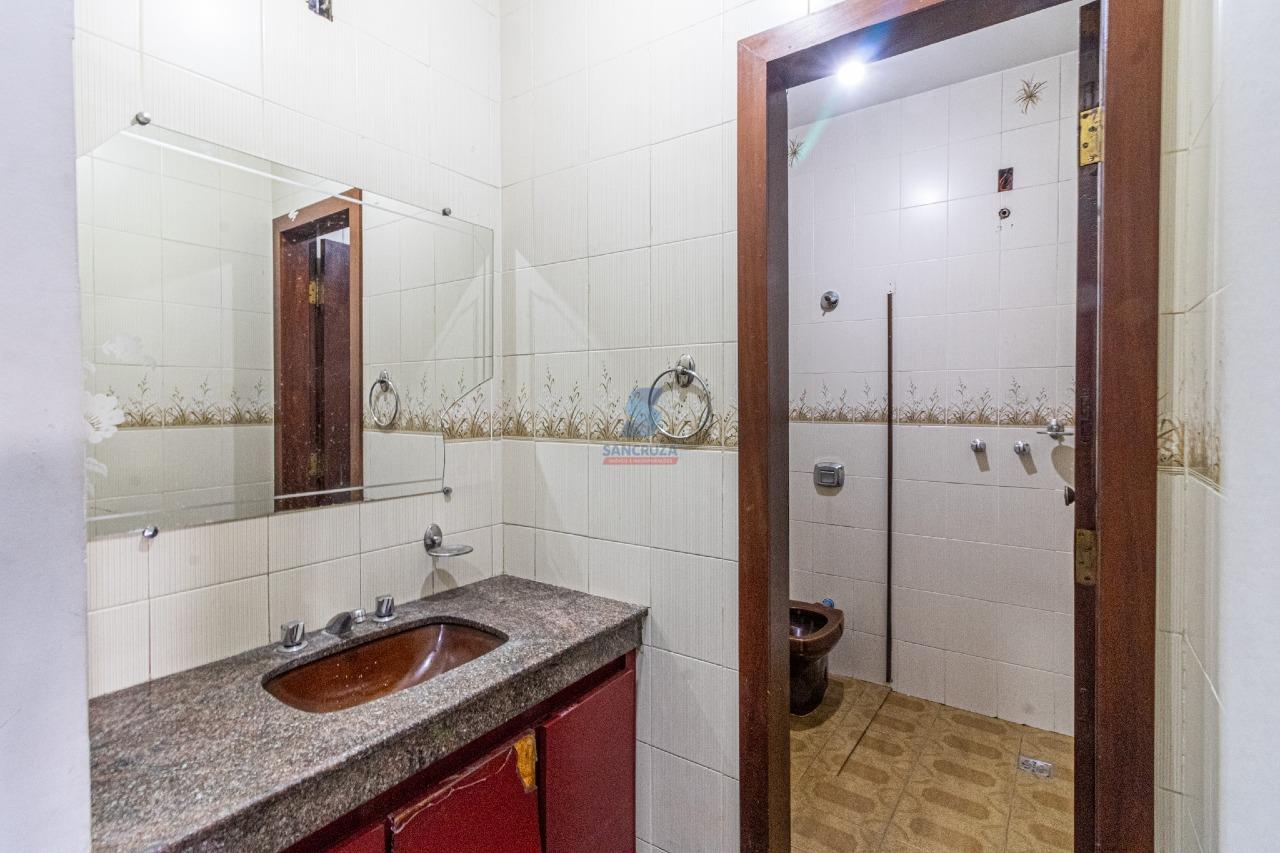 Casa Comercial à venda no Centro: 