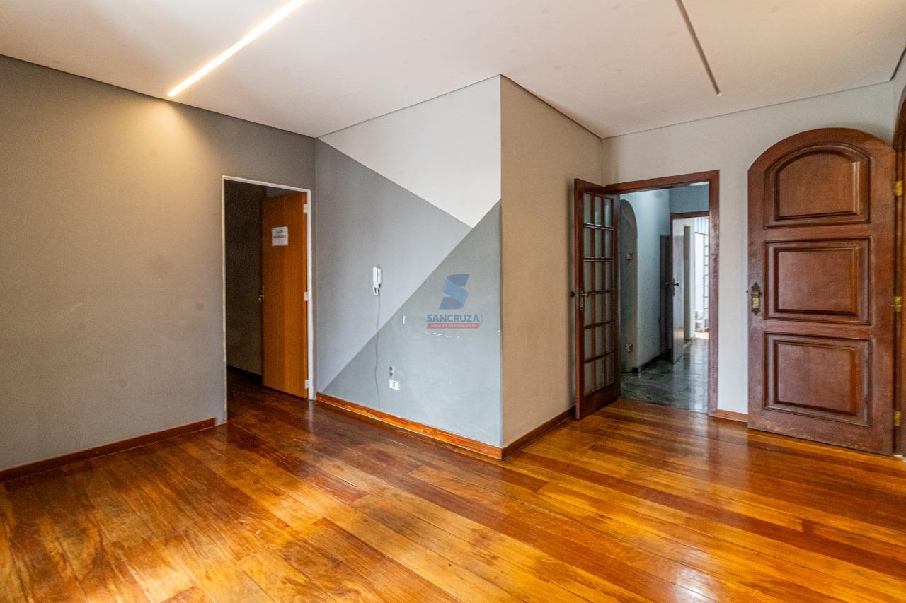 Casa Comercial à venda no Centro: 