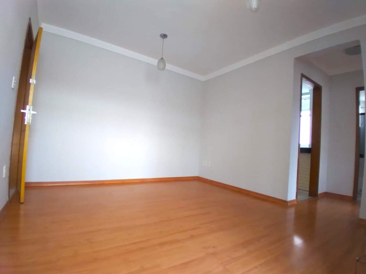 Apartamento à venda no Três Barras: 