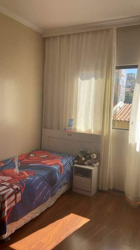 Casa Geminada à venda no Arvoredo: 