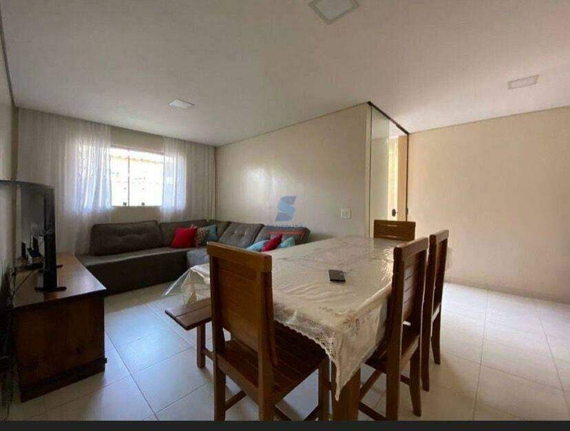 Casa Geminada à venda no Arvoredo: 