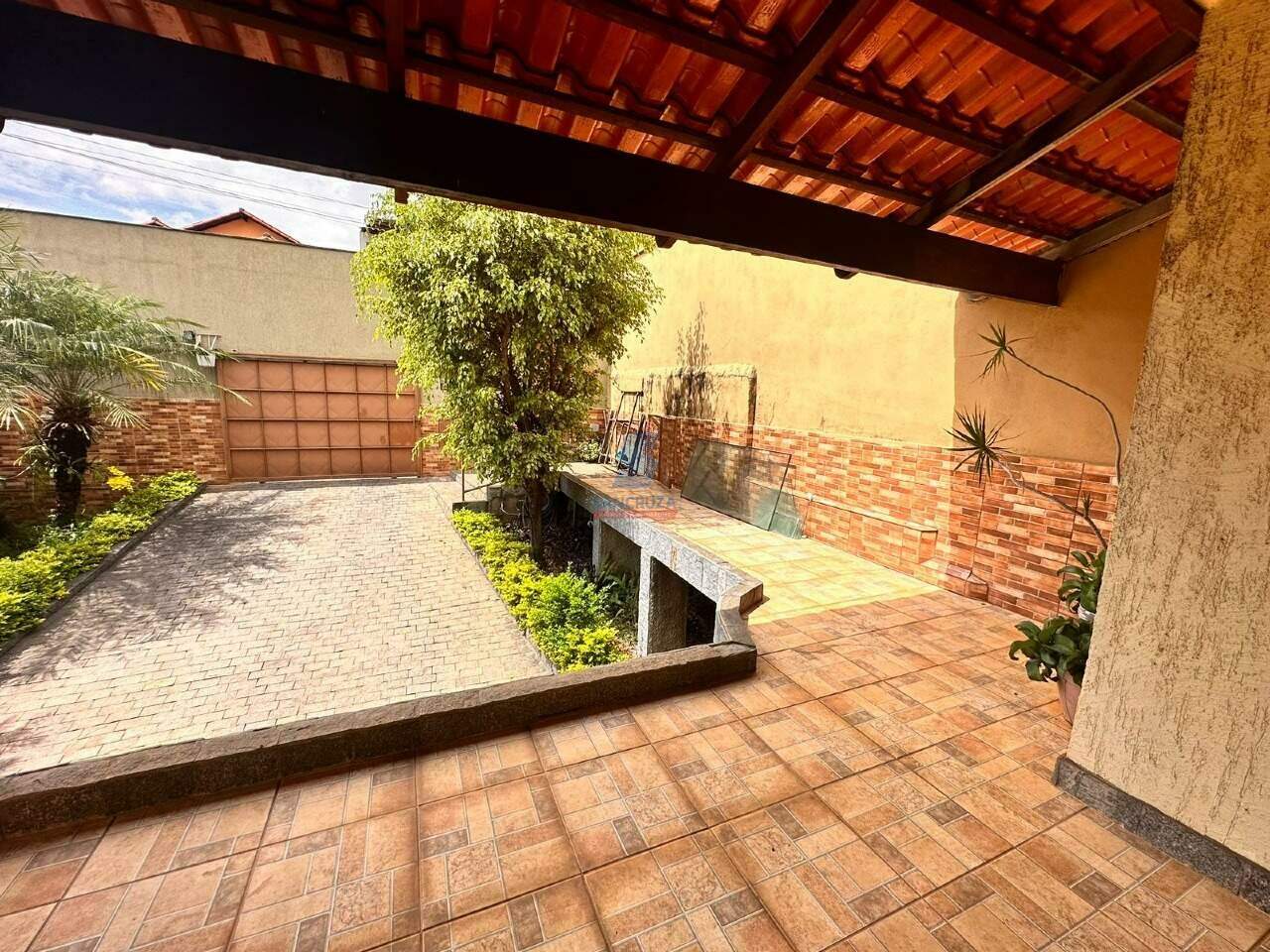 Casa à venda no Glória: 