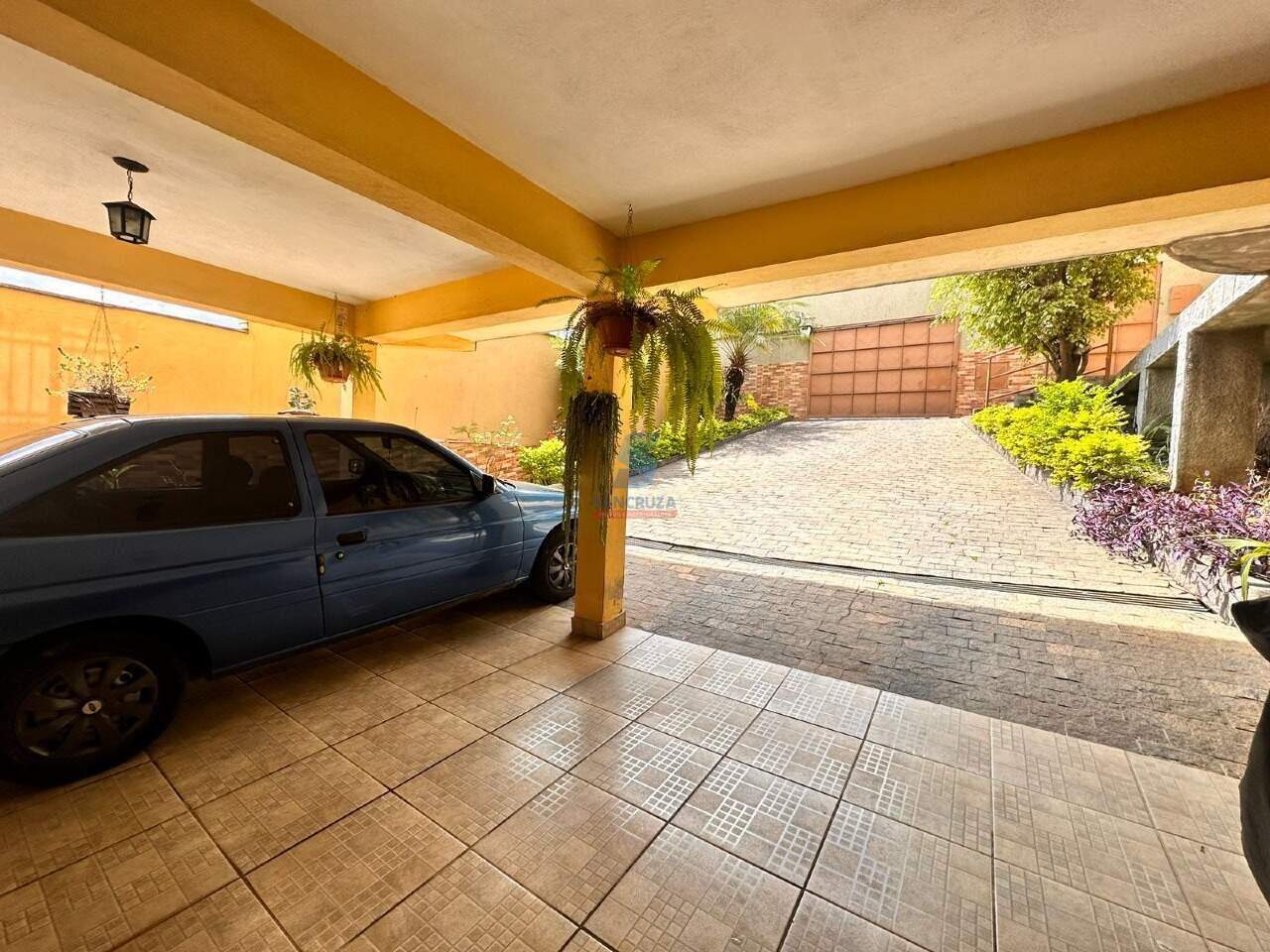 Casa à venda no Glória: 