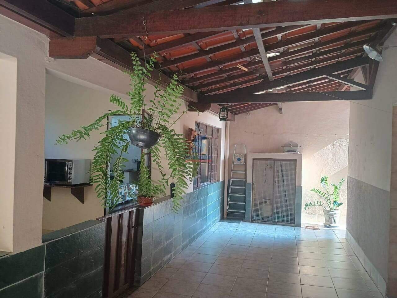 Casa à venda no Conjunto Água Branca: 