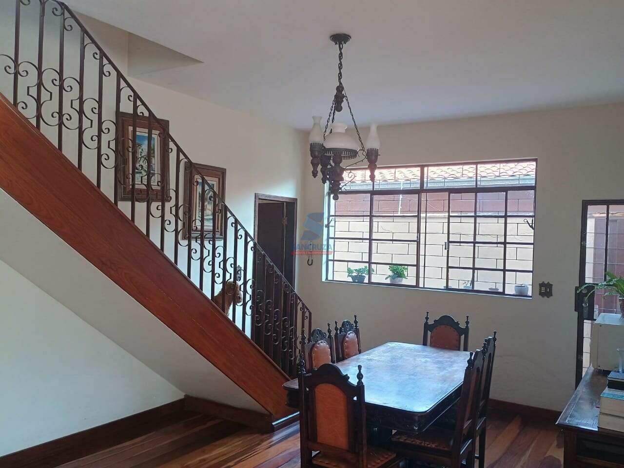 Casa à venda no Conjunto Água Branca: 