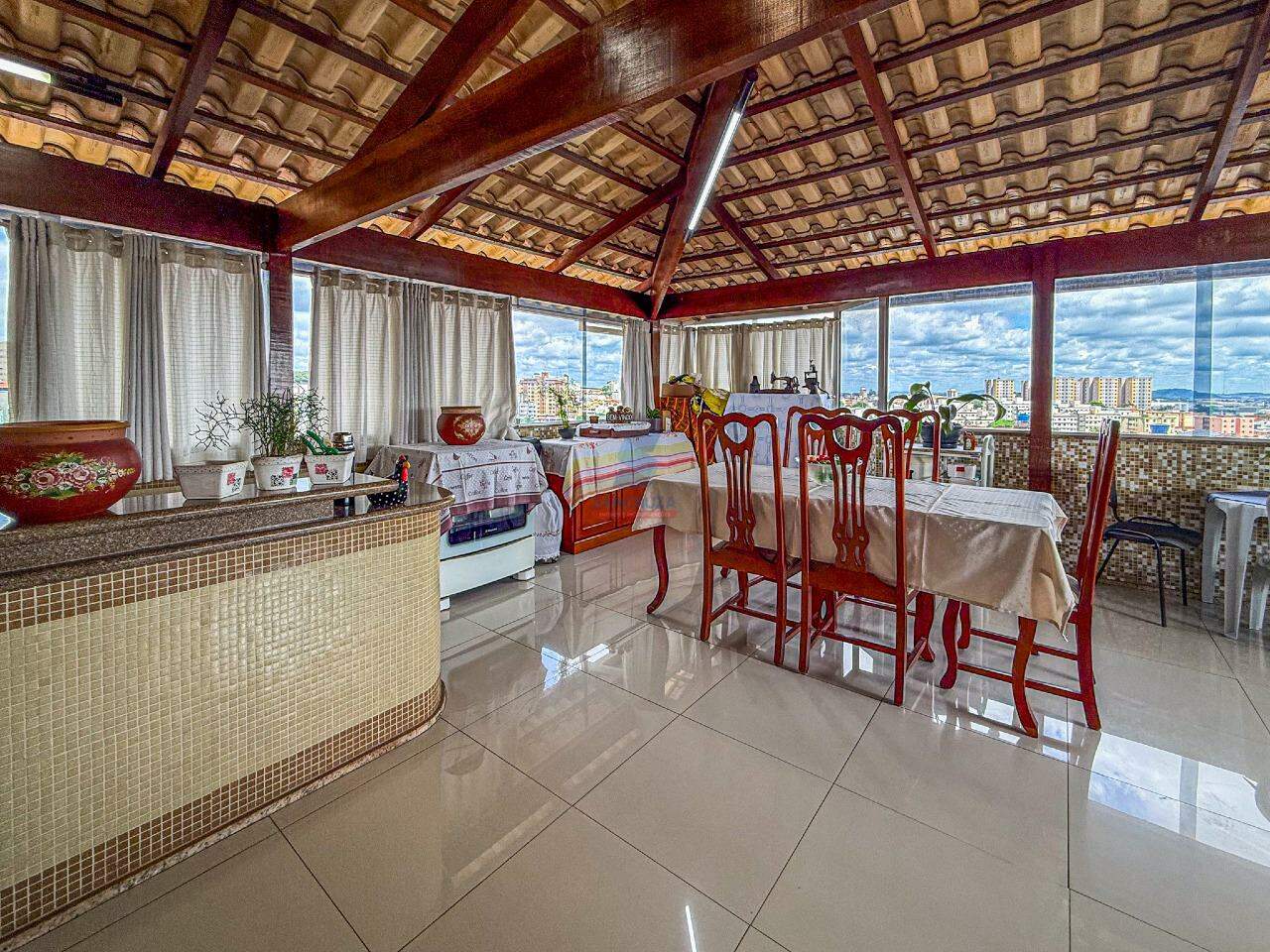 Cobertura à venda no Eldorado: 