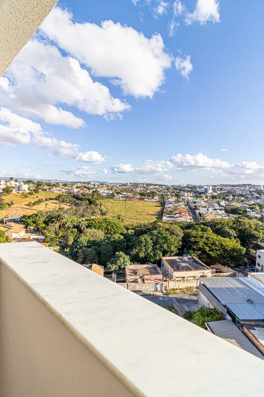 Apartamento à venda no Linda Vista: 