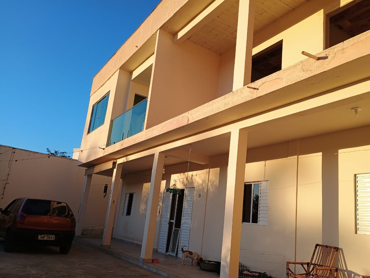 Casa à venda no Colonial: 