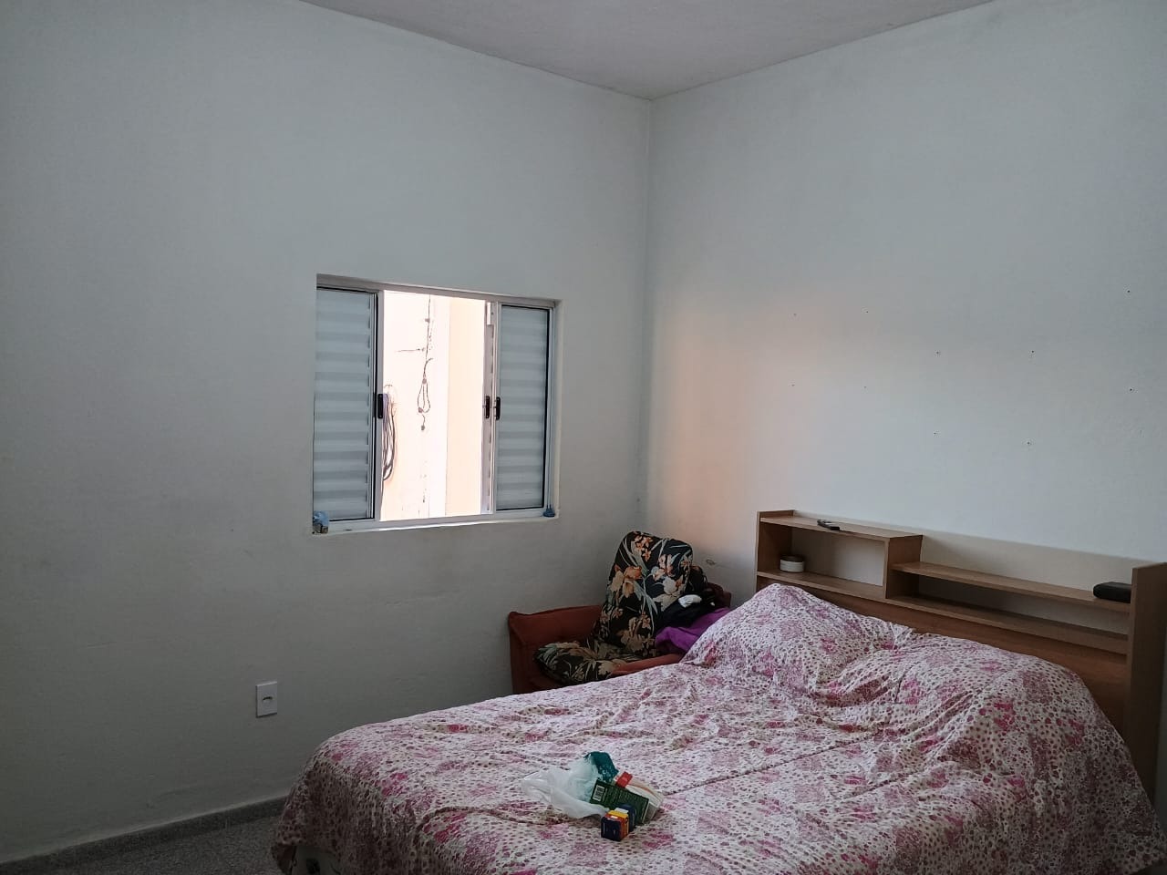 Casa à venda no Colonial: 