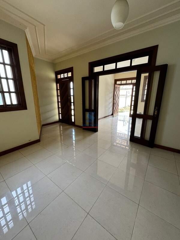 Casa à venda no Três Barras: 