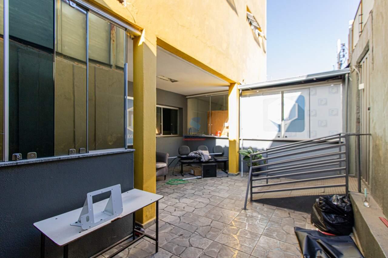 Casa Comercial à venda no Três Barras: 