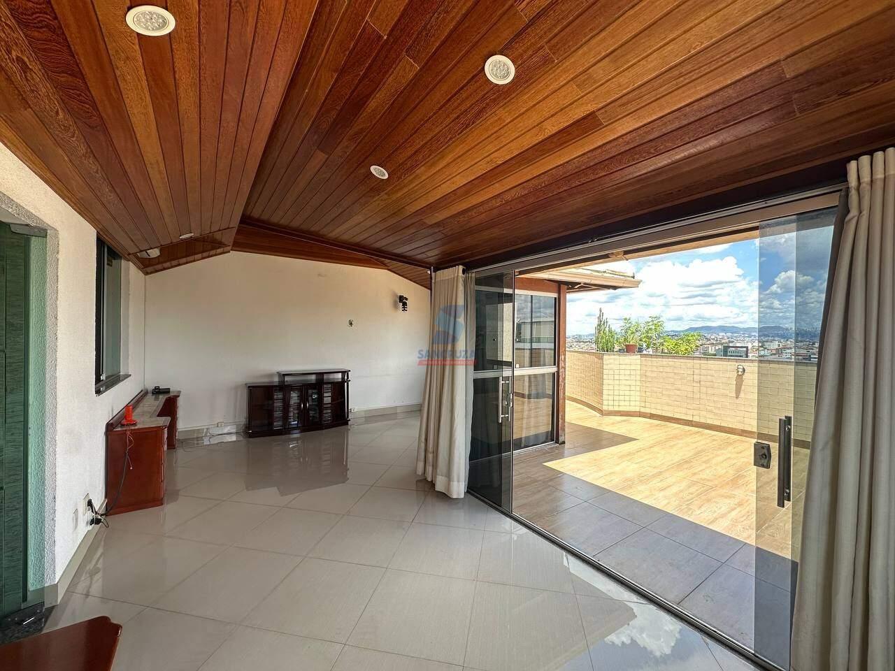 Cobertura à venda no Novo Eldorado: PARTE COBERTA COM AR