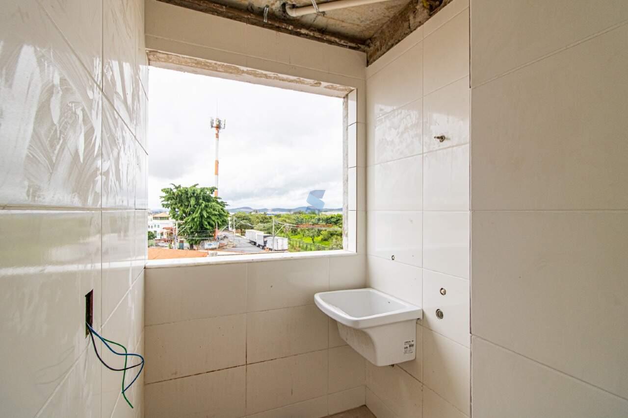 Apartamento à venda no Linda Vista: ÁREA DE SERVIÇO 