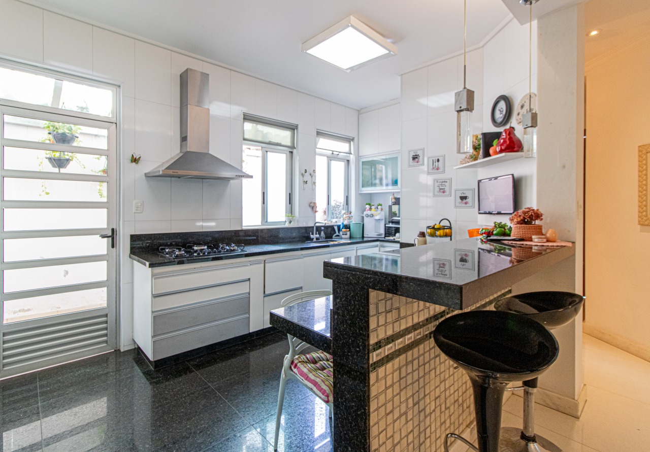 Casa à venda no Riacho das Pedras: 