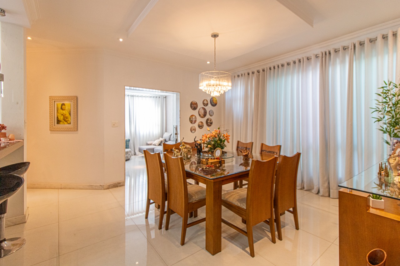 Casa à venda no Riacho das Pedras: 