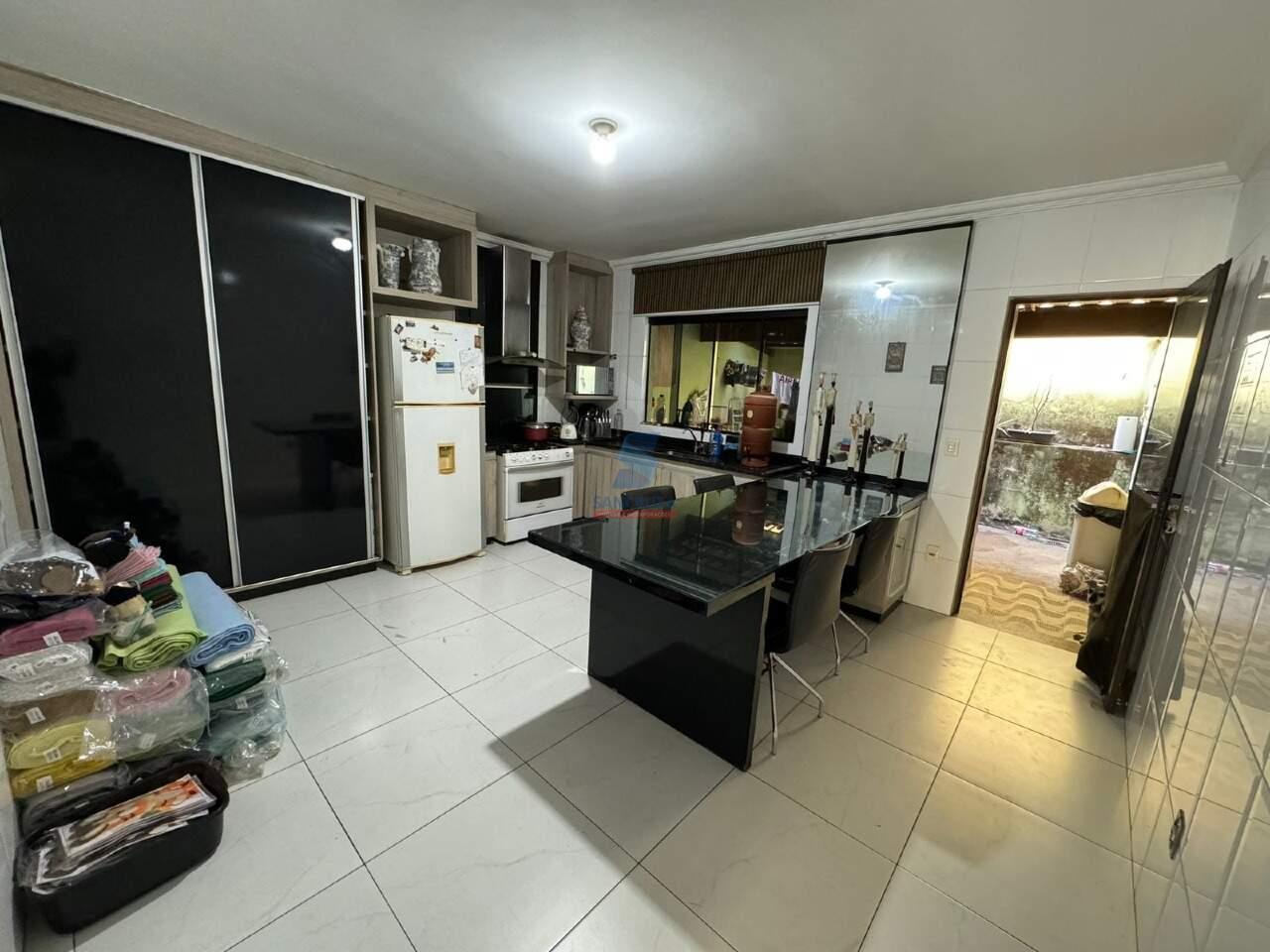 Casa Geminada à venda no Sapucaias III: 