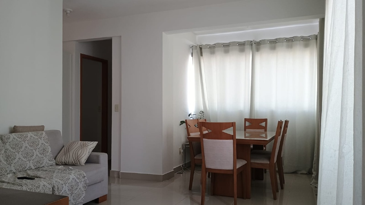Apartamento à venda no Cabral: 