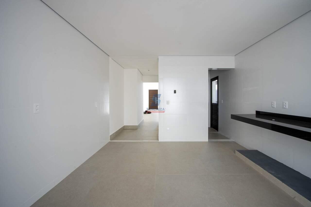 Casa de condomínio à venda no Quintas Coloniais: 